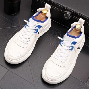 Fashion platform old shoes