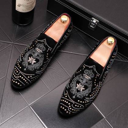 Platform studded low-top sneakers