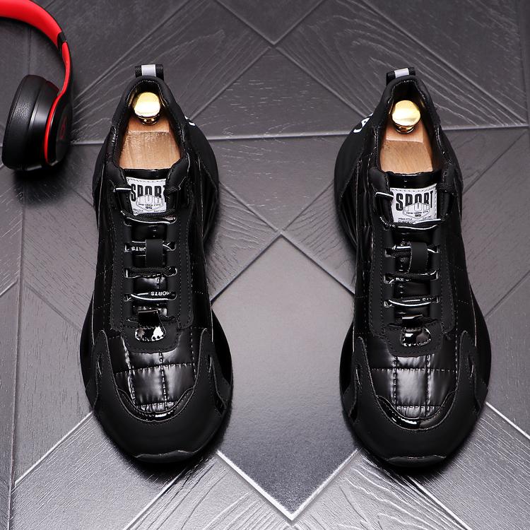 High top boots with high bottom