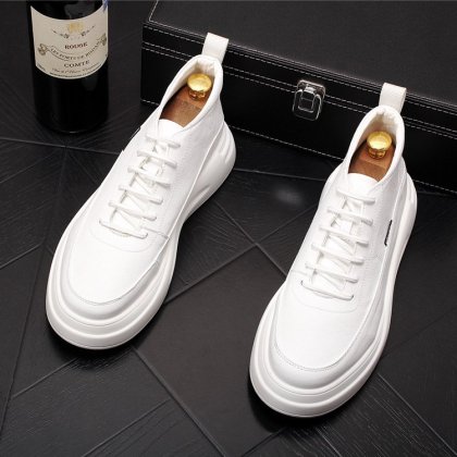 Fashion platform old shoes