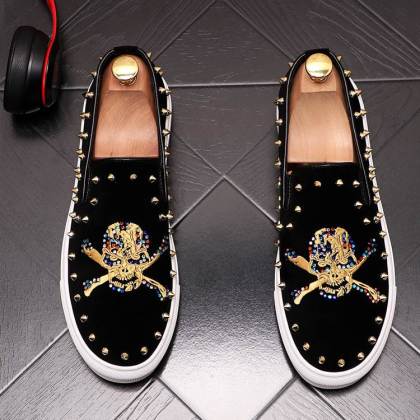 Platform studded low-top sneakers