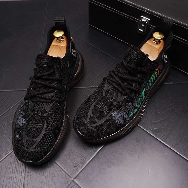 Breathable mesh all-match running shoes