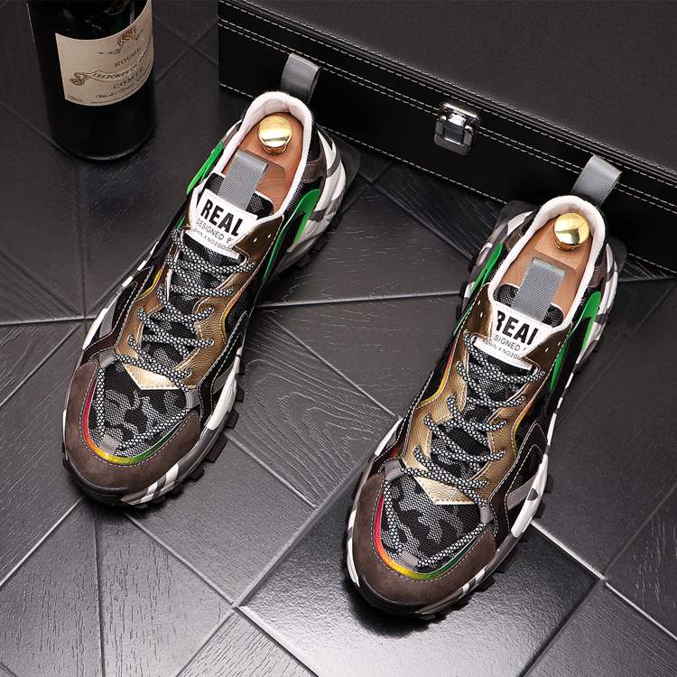 Fashion platform old shoes