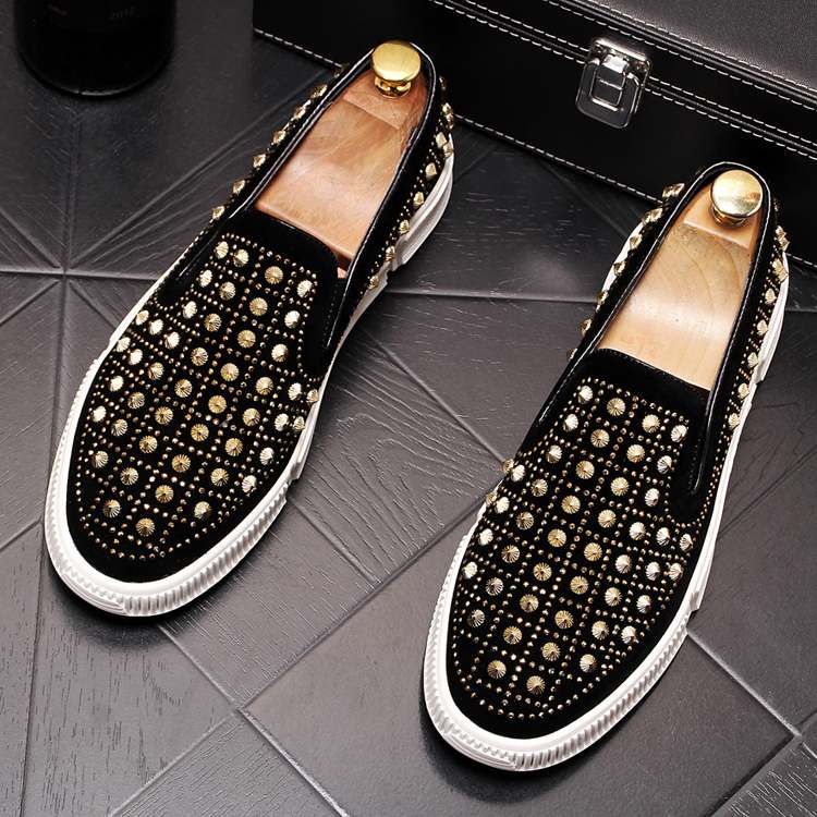 Platform studded low-top sneakers
