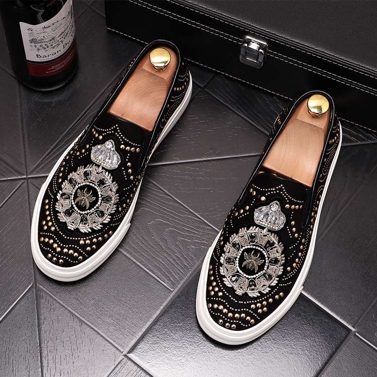 Platform studded low-top sneakers