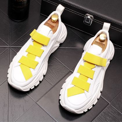 Trendy breathable white shoes
