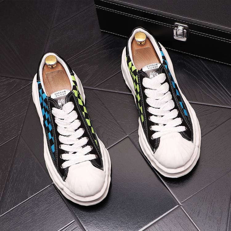 Fashion platform shoes