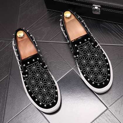 Platform studded low-top sneakers