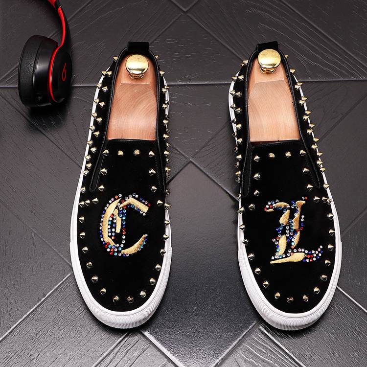 Platform studded low-top sneakers