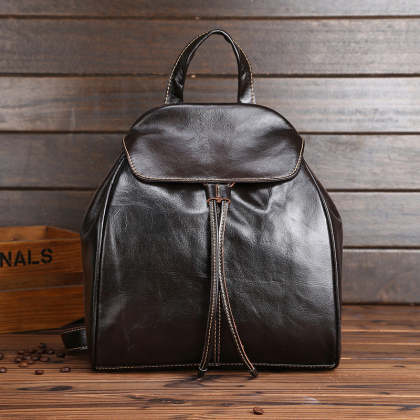 Women's cow leather casual travel backpack,size 26*9*30cm