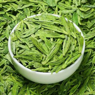 (China Longjing Green Tea) 250g weight Mingqian New Tea China Longjing bean flavor green tea