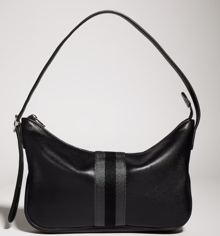 13. Gucci Lunetta – The Dainty, Minimalist Crossbody