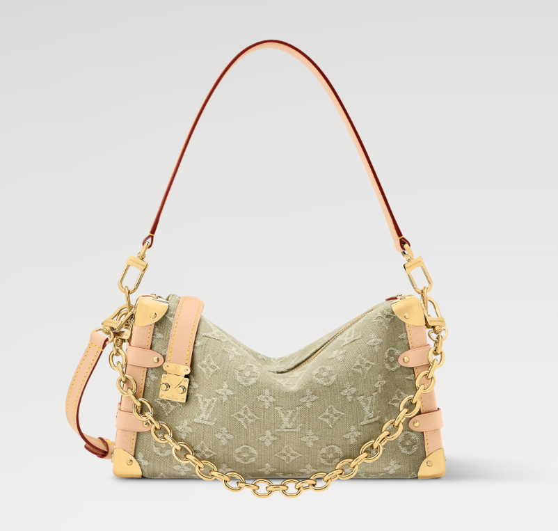 18.Louis Vuitton Side Trunk MM East West